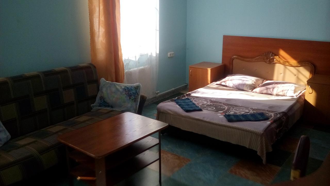 Gostinitsa Okolitsa V Ivatsevichi Motel Ivatsevichy Dış mekan fotoğraf